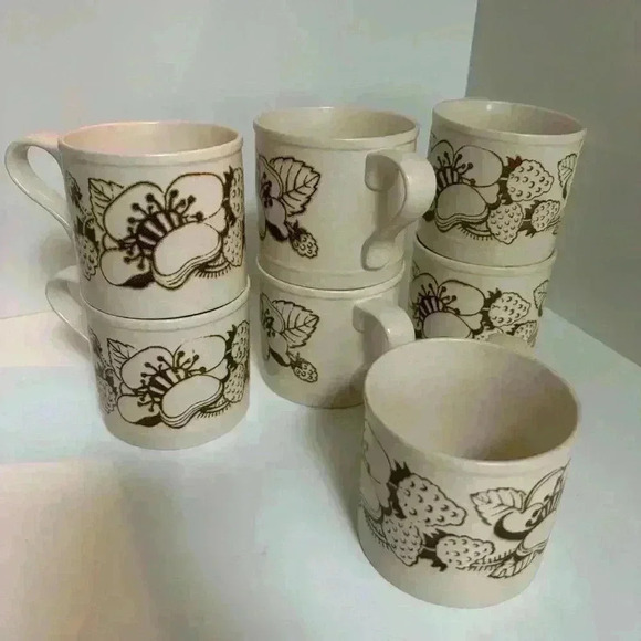 7 cup and saucer sets (14 pcs) Staffordshire Kiln Craft Bramble  stone ware - Picture 14 of 14